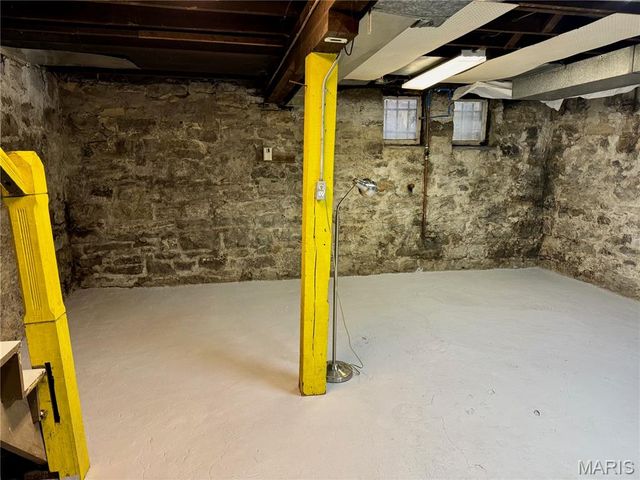 4456 Laclede Avenue, St Louis, MO 63108