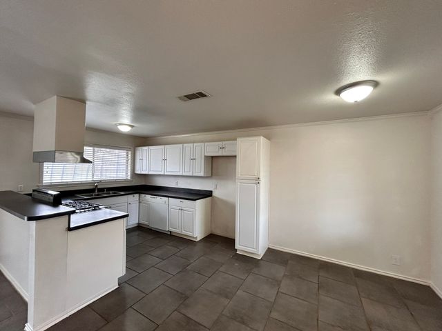 3622 Gray Drive, Mesquite, TX 75150