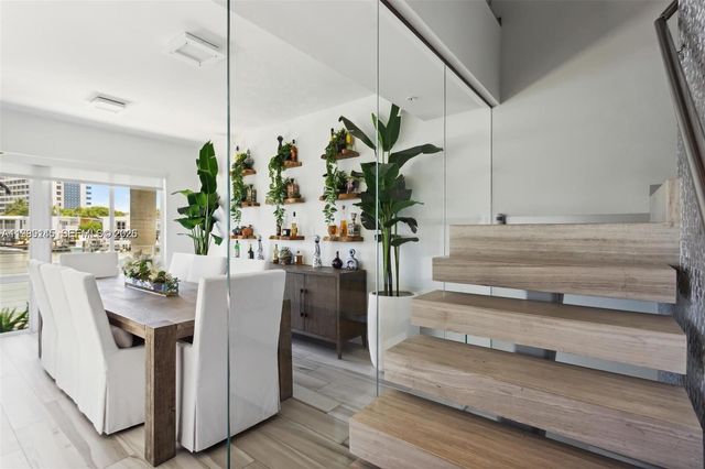 101 N Shore Drive 101, Miami Beach, FL 33141