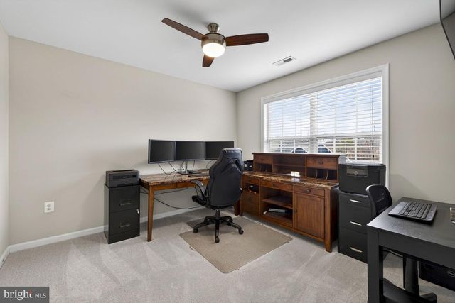 113 COLONIAL DR, Cross Junction, VA 22625