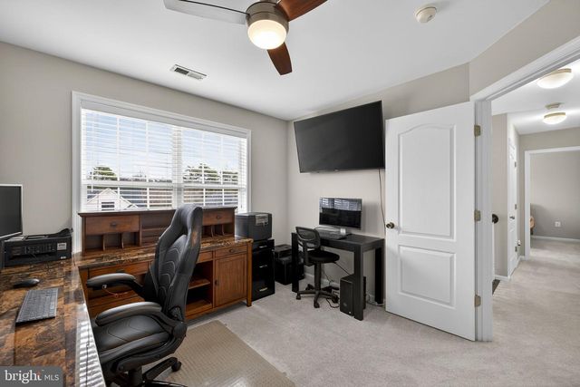 113 COLONIAL DR, Cross Junction, VA 22625