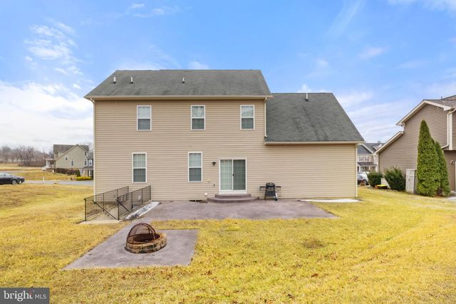 113 COLONIAL DR, Cross Junction, VA 22625