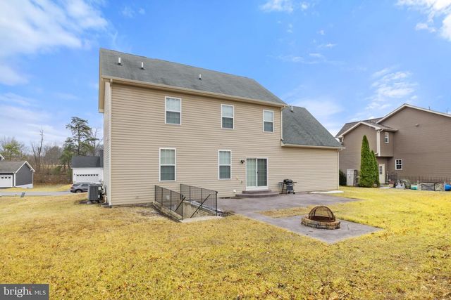 113 COLONIAL DR, Cross Junction, VA 22625