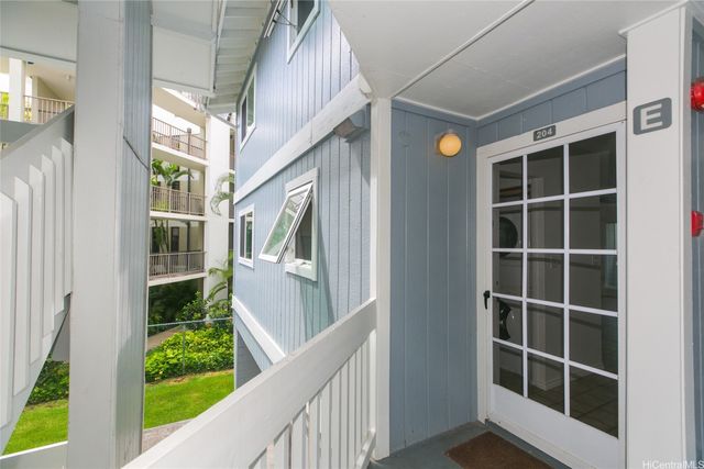 355 Aoloa Street E204, Kailua, HI 96734