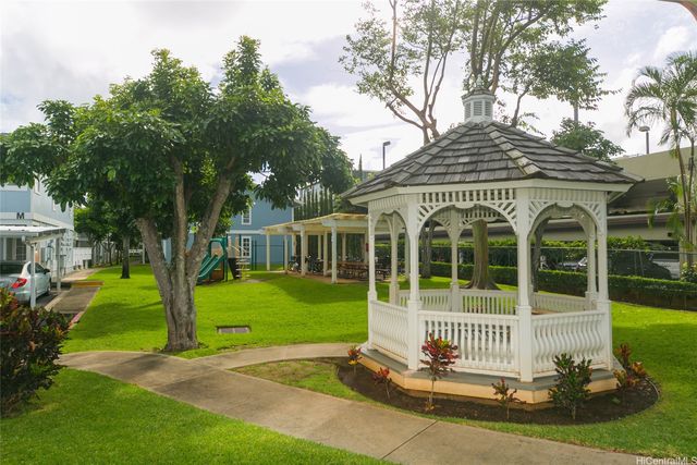 355 Aoloa Street E204, Kailua, HI 96734
