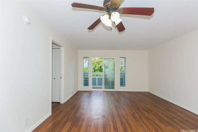 355 Aoloa Street E204, Kailua, HI 96734