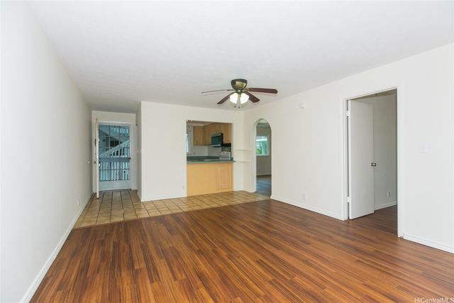 355 Aoloa Street E204, Kailua, HI 96734