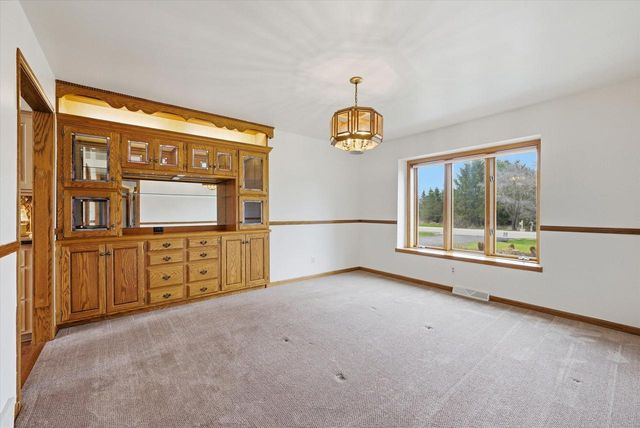 333 Lake Shore ROAD, Grafton, WI 53024
