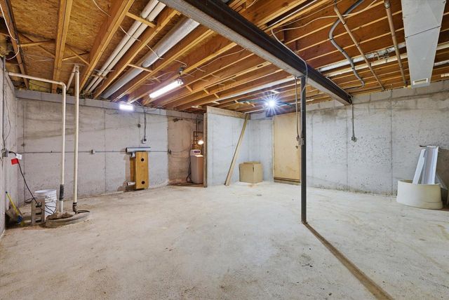 333 Lake Shore ROAD, Grafton, WI 53024