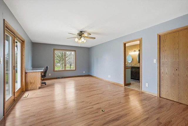 333 Lake Shore ROAD, Grafton, WI 53024