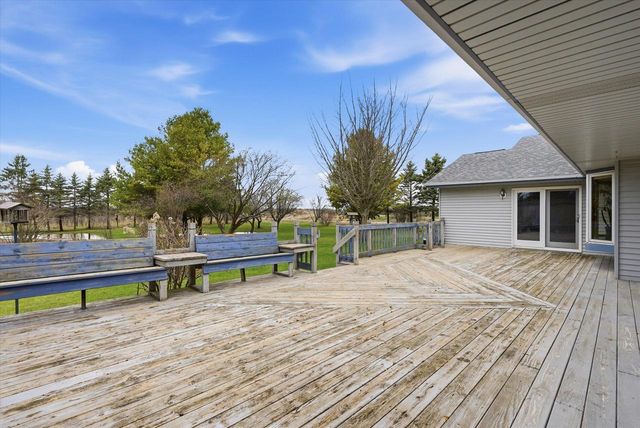333 Lake Shore ROAD, Grafton, WI 53024