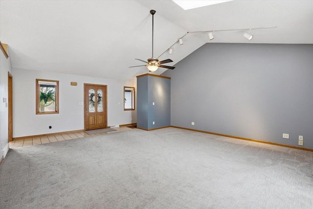 333 Lake Shore ROAD, Grafton, WI 53024