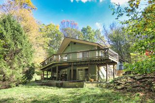 3425 Apple Valley Drive, Howard, OH 43028