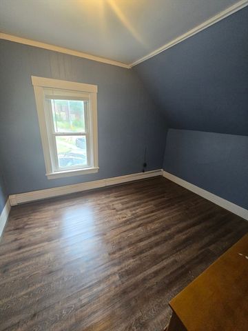 164 W Broadway B, Gardner, MA 01440