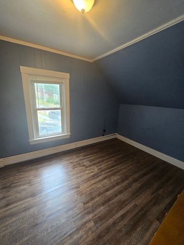 164 W Broadway B, Gardner, MA 01440