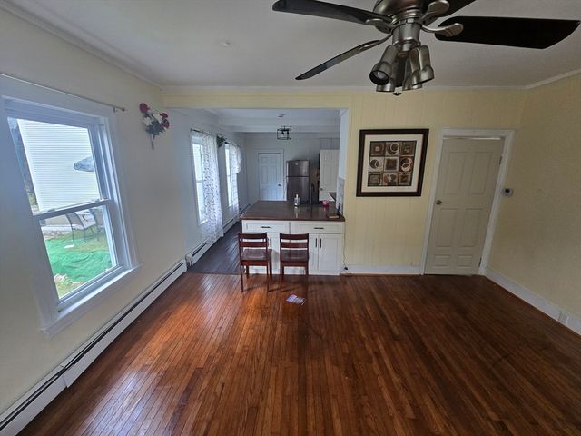 164 W Broadway B, Gardner, MA 01440