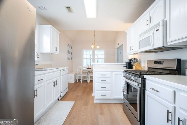 431 Valleyside Drive, Dallas, GA 30157