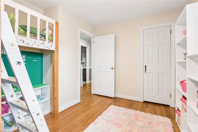 346 Wendwood DR, Newport News, VA 23602