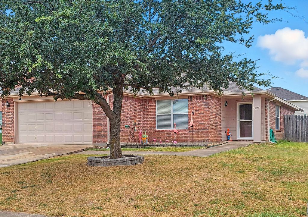 1629 Santa Fe Trail, Krum, TX 76249