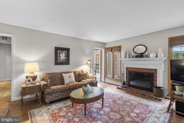 14307 CARTWRIGHT WAY, North Potomac, MD 20878