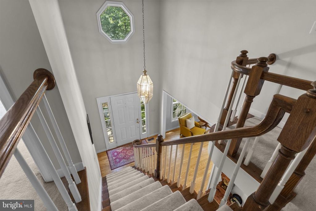 Image 19 of property listing at 14307 CARTWRIGHT WAY, North Potomac, MD 20878