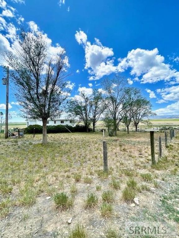 Image 12 of property listing at 2628 Highway 93, Arco, ID 83213
