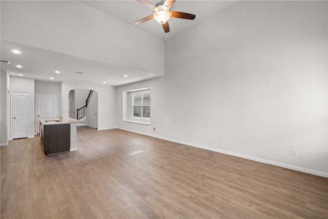 4702 Nopalitos Way, Bryan, TX 77807