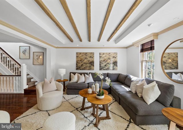 129 BAINBRIDGE ST, Philadelphia, PA 19147