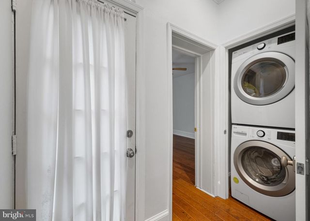 129 BAINBRIDGE ST, Philadelphia, PA 19147