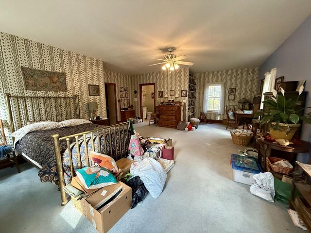 8878 Orchard Valley ROAD, West Bend, WI 53090