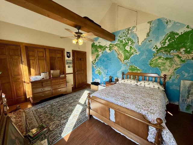 8878 Orchard Valley ROAD, West Bend, WI 53090