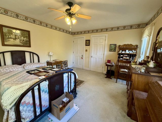 8878 Orchard Valley ROAD, West Bend, WI 53090