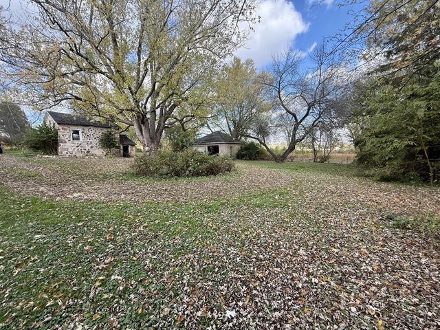 8878 Orchard Valley ROAD, West Bend, WI 53090