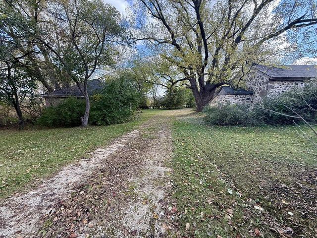 8878 Orchard Valley ROAD, West Bend, WI 53090