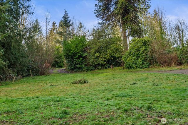 530 N Washington Ave N, Arlington, WA 98223