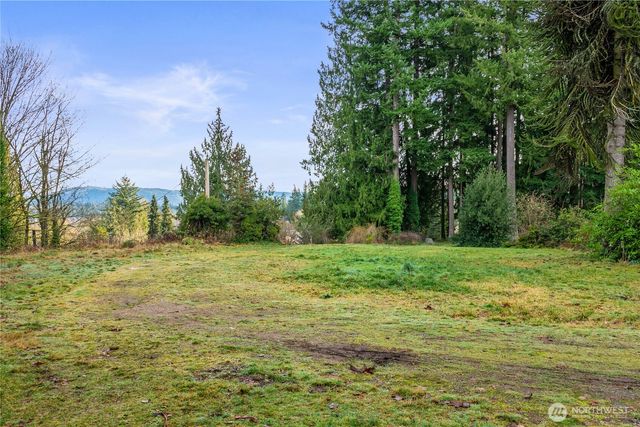 530 N Washington Ave N, Arlington, WA 98223