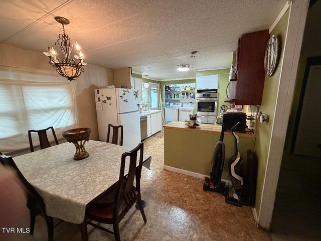 164 Elliott Drive, Gate City, VA 24251