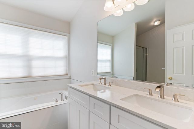 9962 MORRISTOWN PL, Waldorf, MD 20603