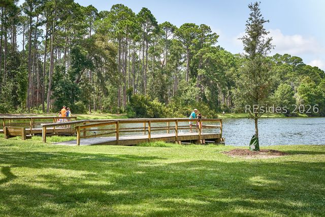 226 S Sea Pines Dr Apt 1590, Hilton Head Island, SC 29928