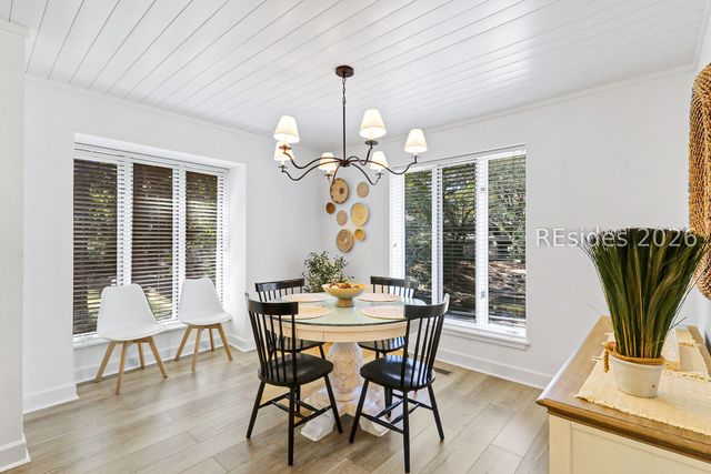 226 S Sea Pines Dr Apt 1590, Hilton Head Island, SC 29928