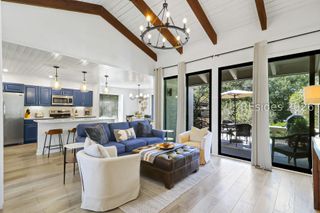 226 S Sea Pines Dr Apt 1590, Hilton Head Island, SC 29928