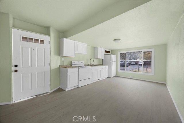 1913 Chain Avenue, Lake Isabella, CA 93240