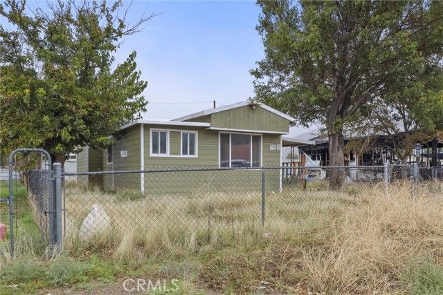 1913 Chain Avenue, Lake Isabella, CA 93240