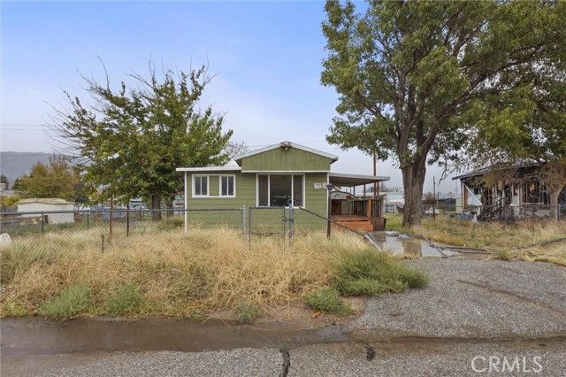 1913 Chain Avenue, Lake Isabella, CA 93240