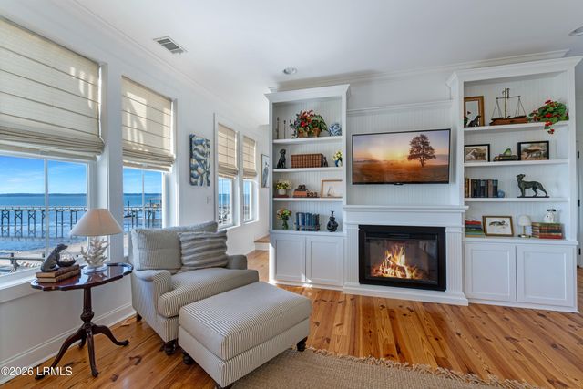 29 Bay Point Road, St. Helena Island, SC 29920