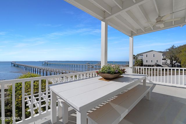 29 Bay Point Road, St. Helena Island, SC 29920