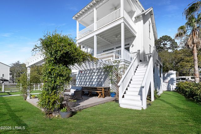 29 Bay Point Road, St. Helena Island, SC 29920