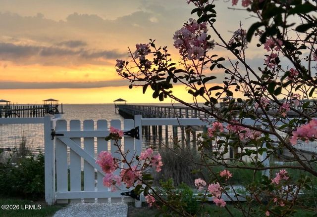 29 Bay Point Road, St. Helena Island, SC 29920