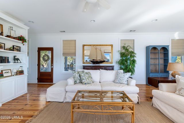 29 Bay Point Road, St. Helena Island, SC 29920