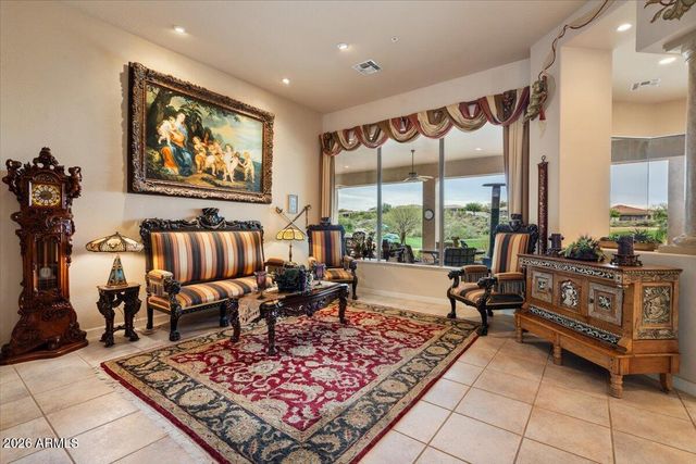 9657 E PEREGRINE Place, Scottsdale, AZ 85262